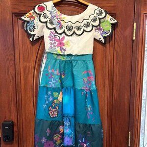 Disney Store Encanto Mirabel Dress Girl’s size 9/10